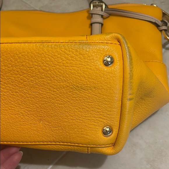 MICHAEL KORS - Yellow Leather Tote Bag - EUC - Picture 10 of 13